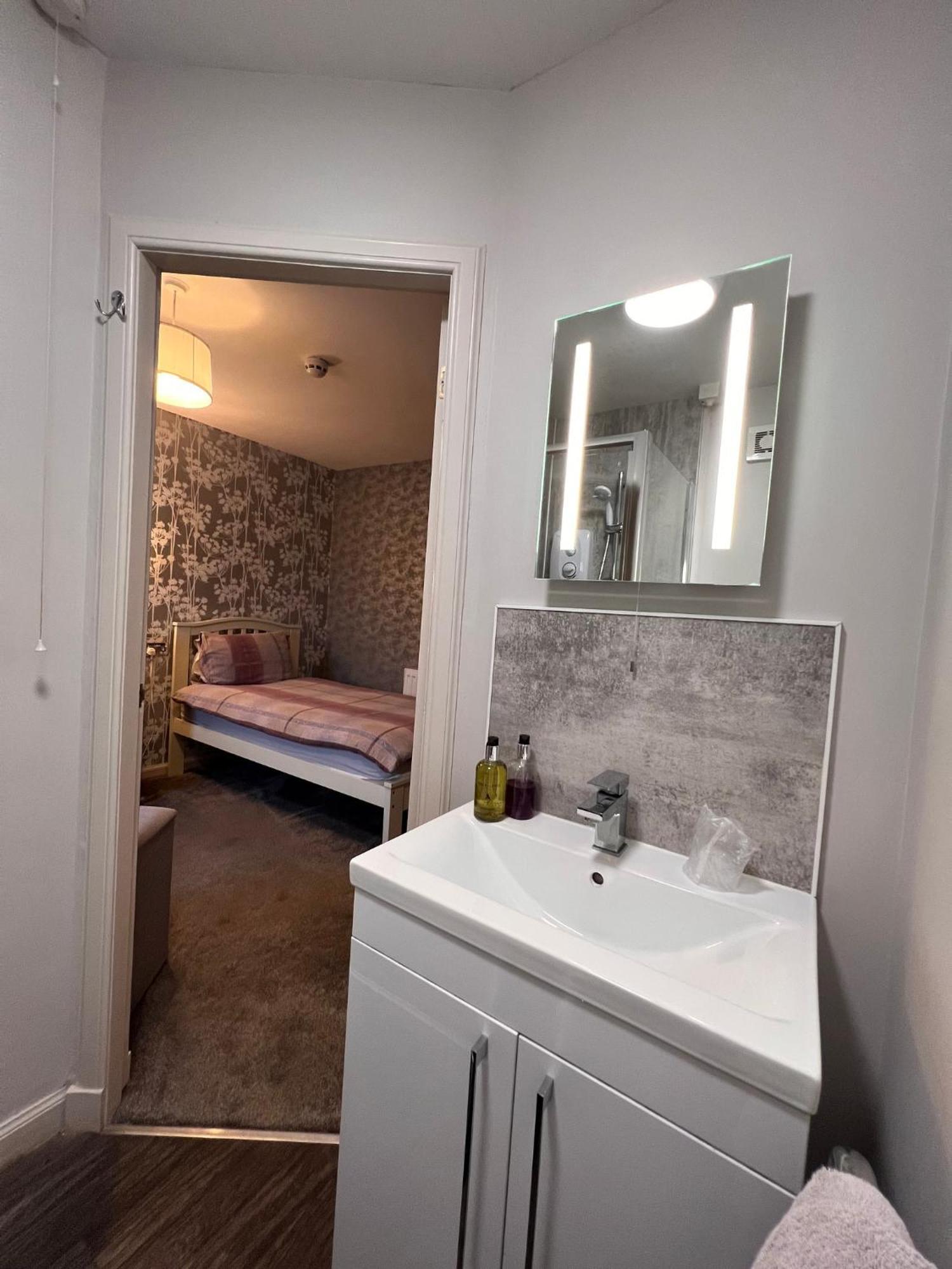 Tigh-Na-Mara Hotel Sandhead Екстериор снимка